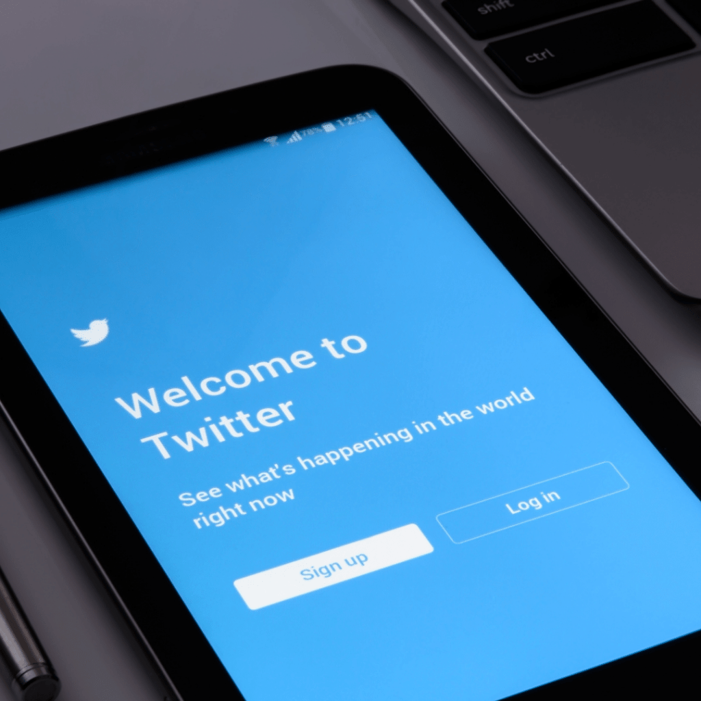 Can Small Businesses Really Benefit From Twitter