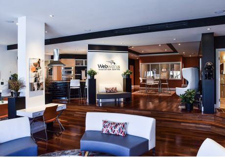 Mastering the Art: A Comprehensive Guide to Crafting an Effective Social Media Marketing Strategy 9 4 DSC 1500