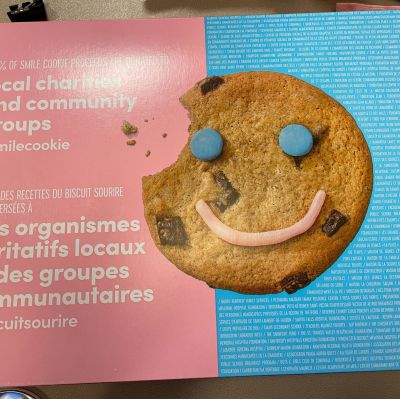 Why Business and Community Involvement go Hand in Hand 6 Cookie box 1