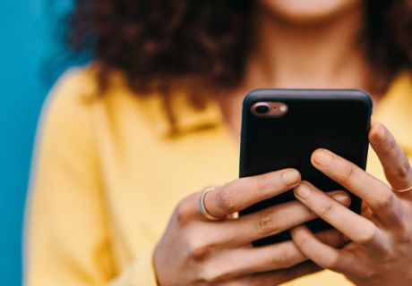 Instagram Boosting Vs. Advertising 6 Posting on social media